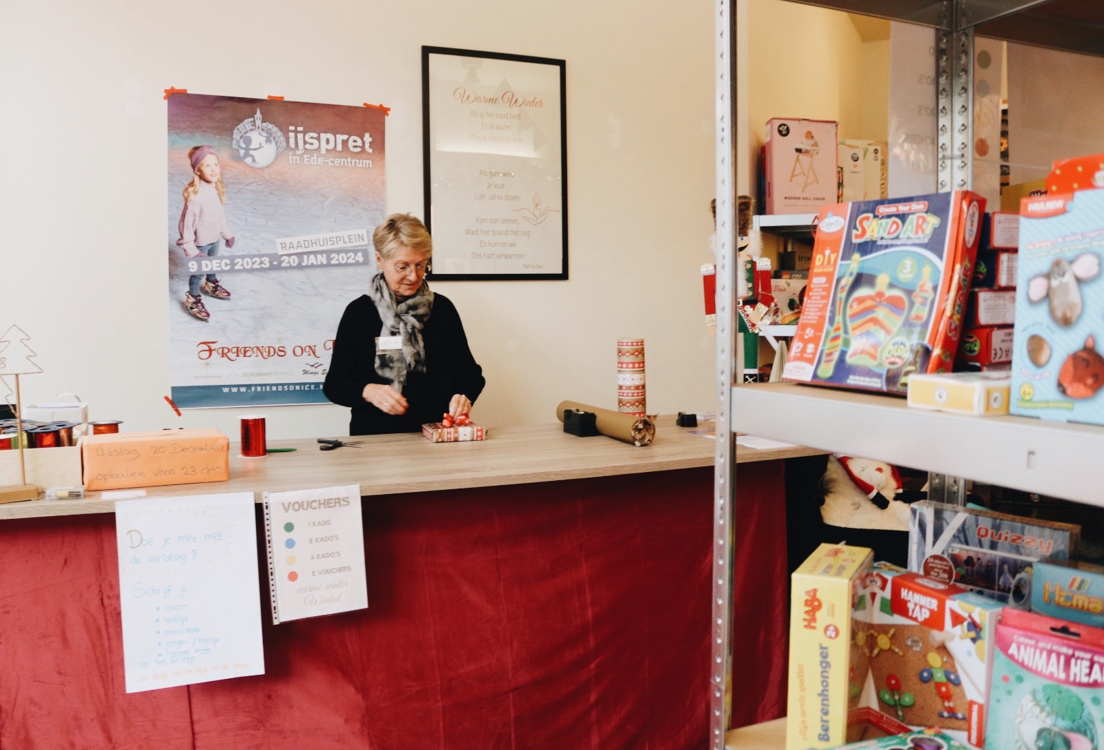 ec29b737-4442-420f-bd8c-8540bec5ffc1